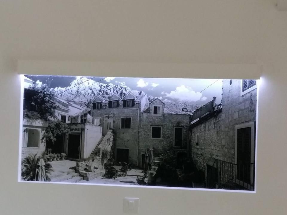 Apartments Tri Palme Baska Voda Luaran gambar