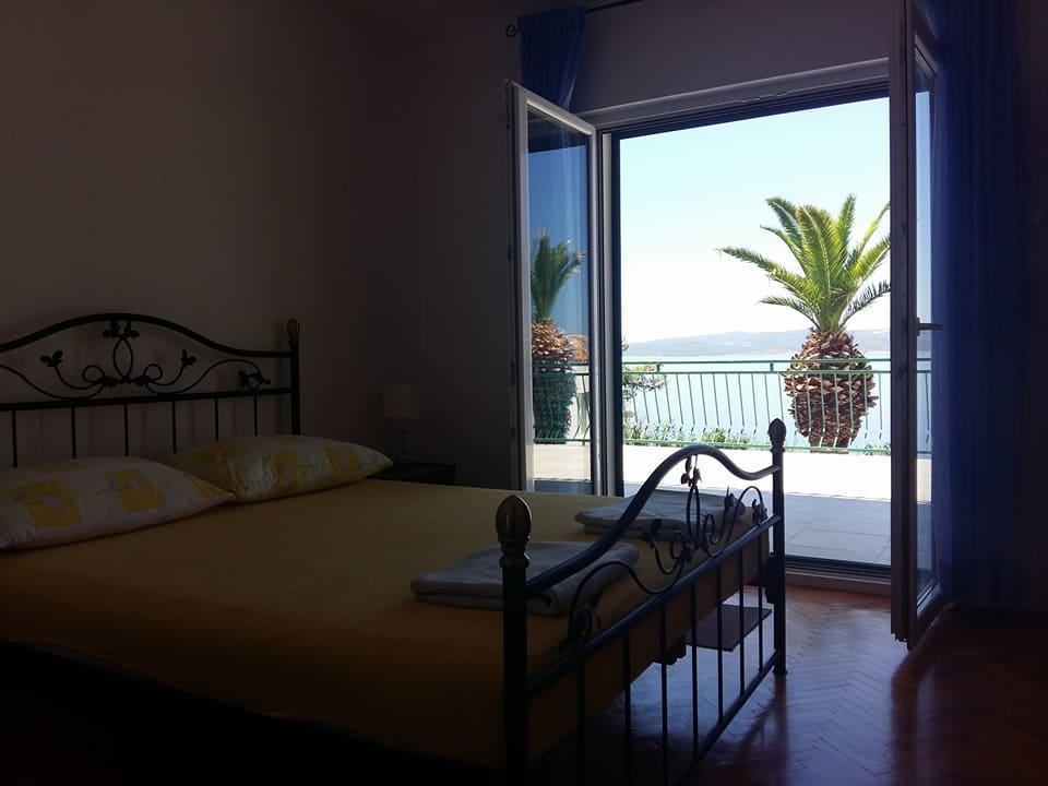 Apartments Tri Palme Baska Voda Luaran gambar